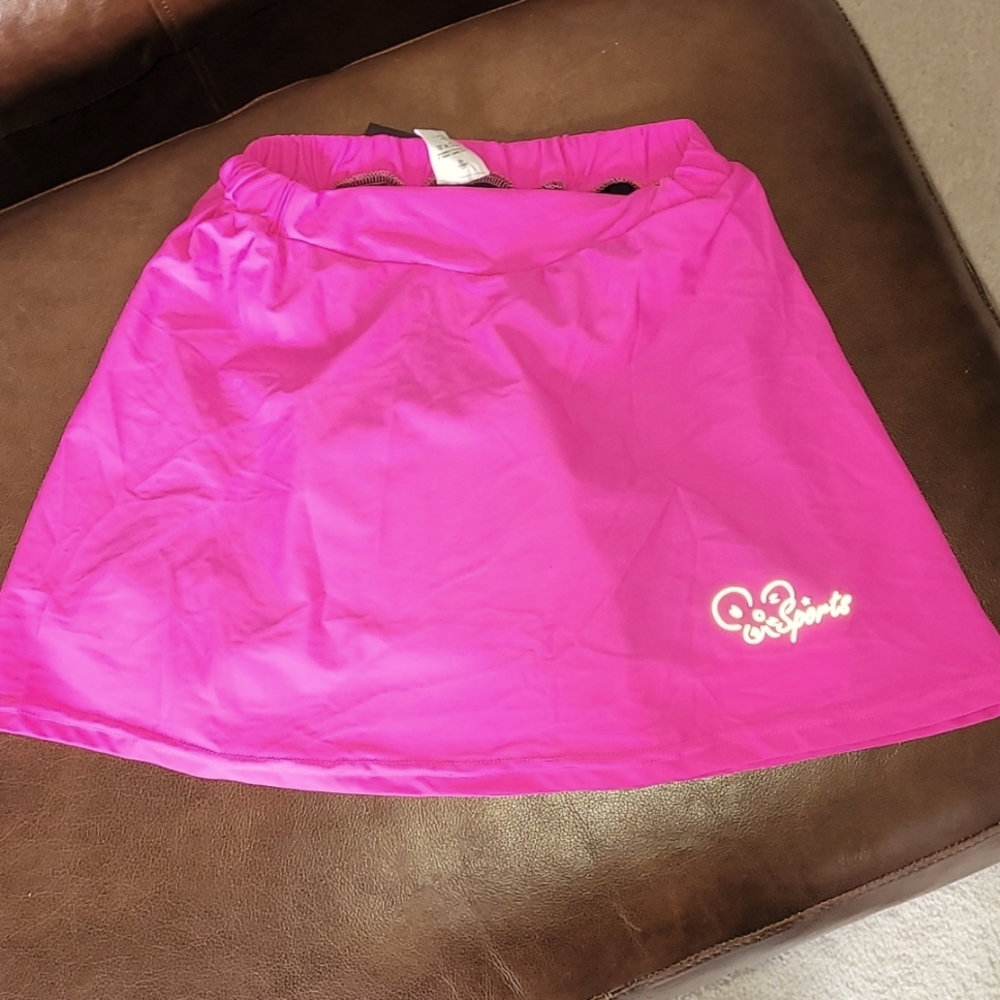 Cycling skort NWT, hot pink. Size Medium by ARSUXEO